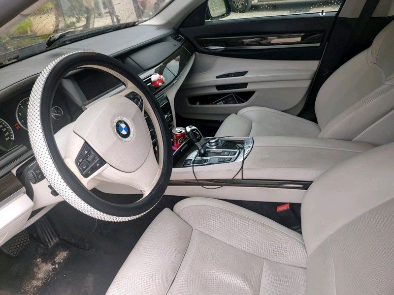 bmw 750Li 이미지