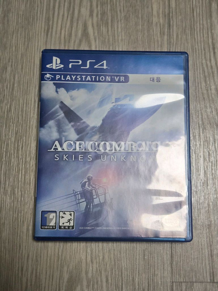 PS4 에이스컴뱃7, 다크소울3 팝니다.--0