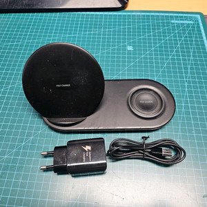 삼성무선충전기 EP-N6100