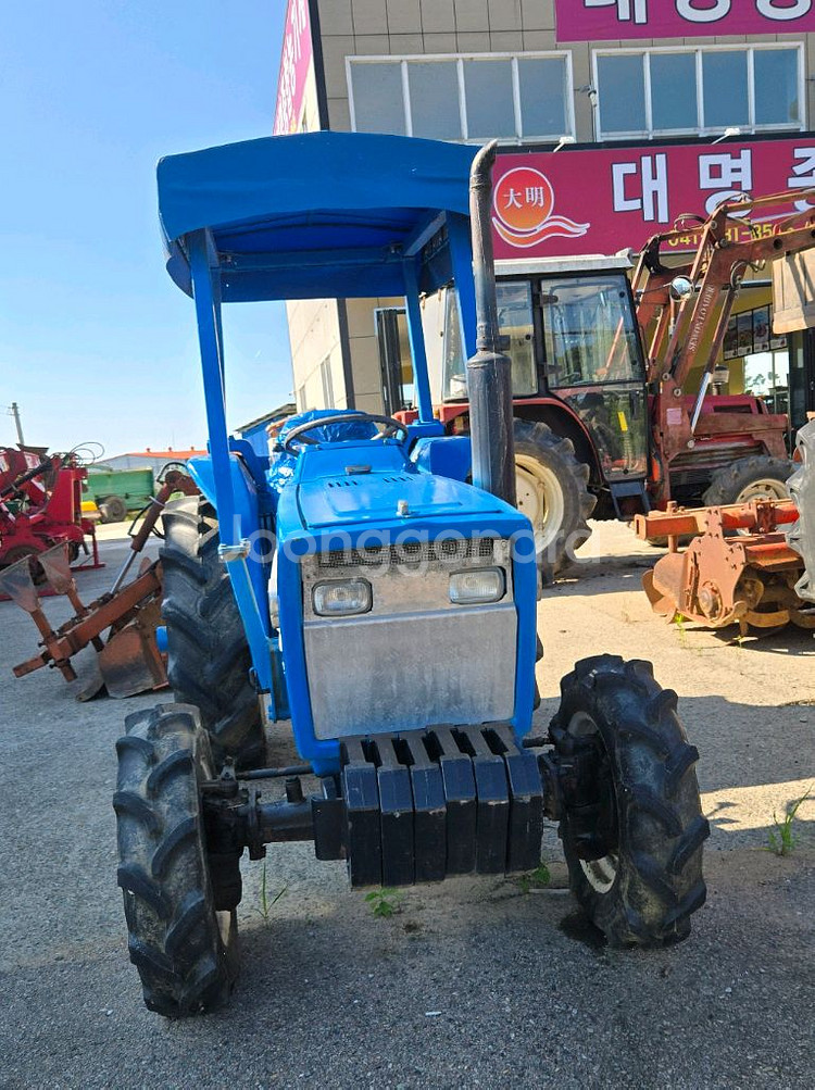 동양 25마력 트랙터--1