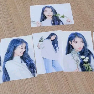 아이유 엽서(공식 굿즈) 판매