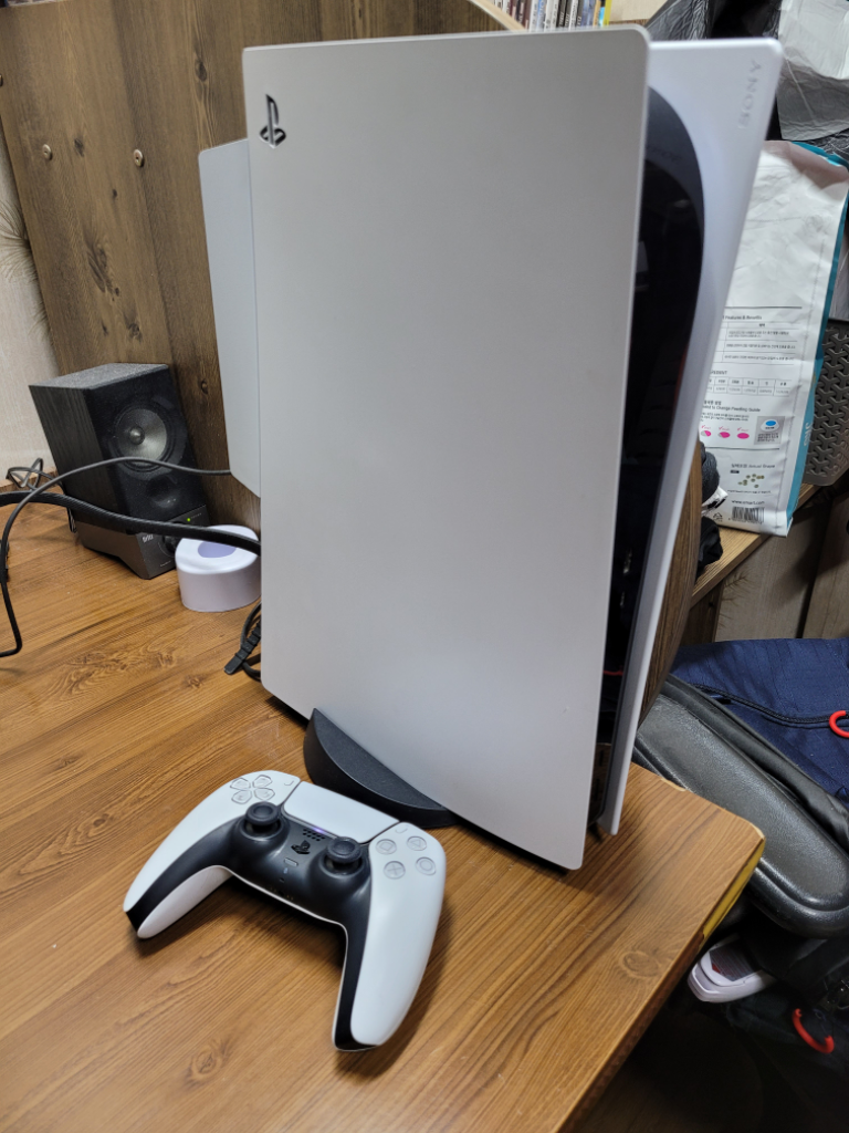 PS5 디스크버전 1018A + 이이네 쿨러