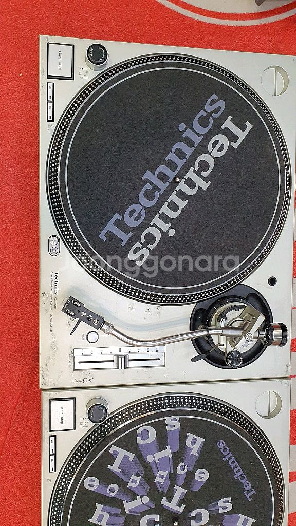 테크닉스SL-1200MK3D/실버 턴테이블--1