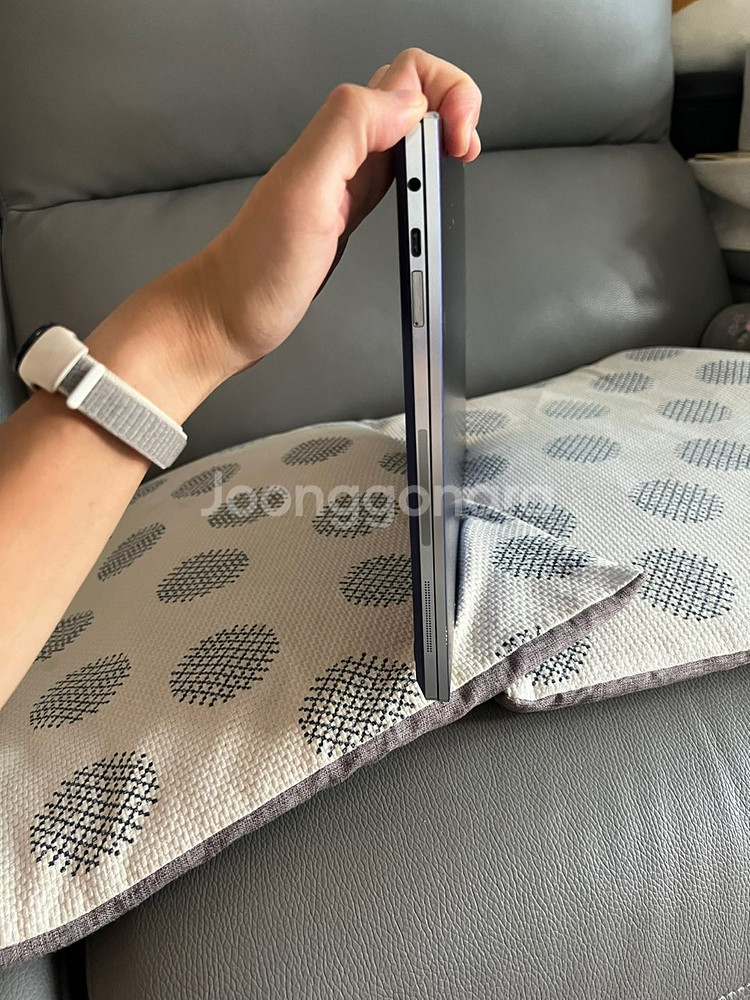 삼성노트북 갤럭시북 플렉스 NT950QCG 15.6인치--4