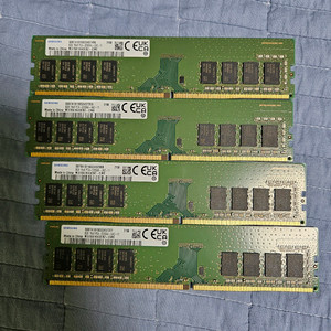 (미사용) 삼성램 ddr4 3200 8gb 4장