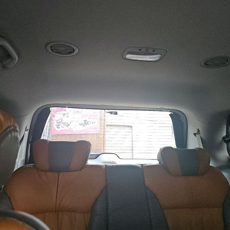 그랜드카니발r 11년11인승 폐차 사이드스텝 휠타이어--3