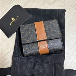 정품)셀린느 반지갑