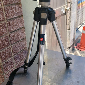 멘프로토 190D와141RC 삼각대