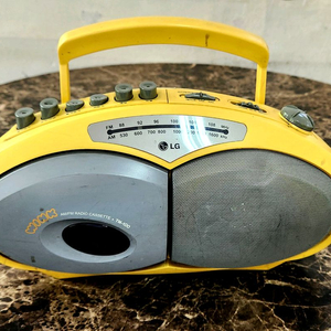 LG TM-100 카세트라디오