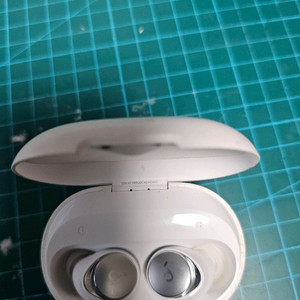 엔커 a40 왼쪽 + 충전통