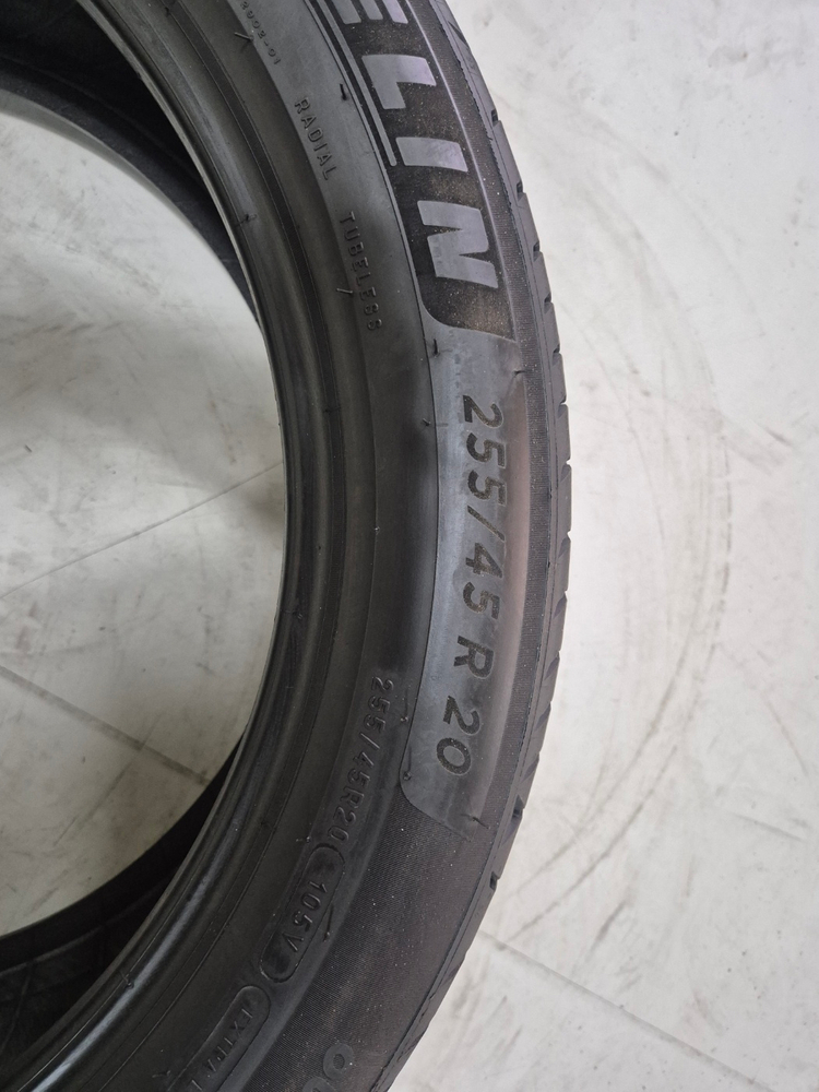 미쉐린 프라이머시4 255 45 20 2554520--2