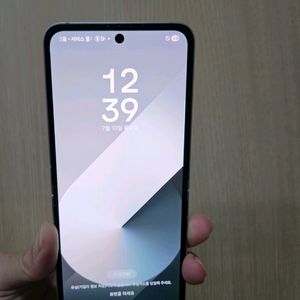 플립6 갤럭시 256G 수리완료