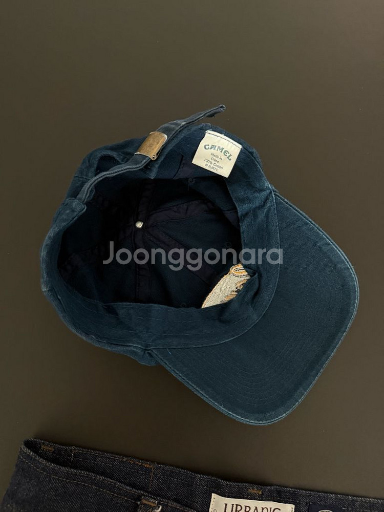 vintage camel cap--3