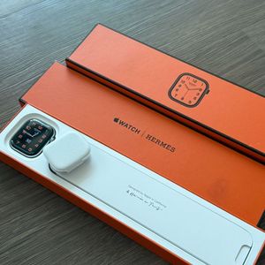 애플워치 10 45M 에르메스 애플케어 판매합니다.