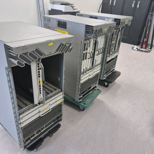 Cisco asr9010 라우터 3대