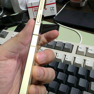 (4601)갤럭시z플립6 256 판매