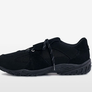 네거티브쓰리/Asymmetry Sneakers/250