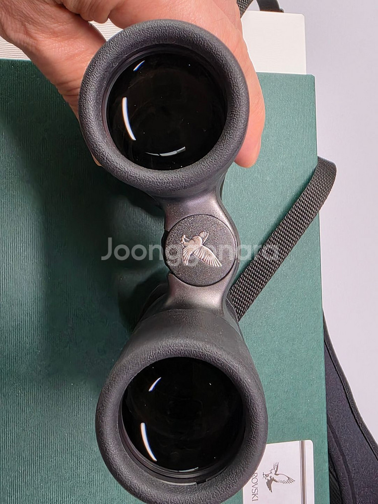 스와로브스키 CL 컴패니언 8x30 B 쌍안경--1