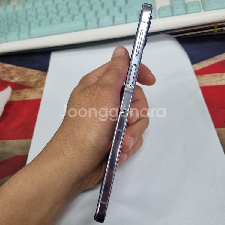 205827 갤럭시Z플립4 퍼플 SK 무잔상 중고폰--4