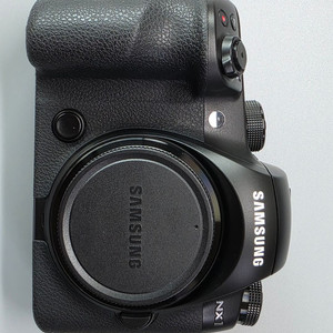 삼성 NX1 바디