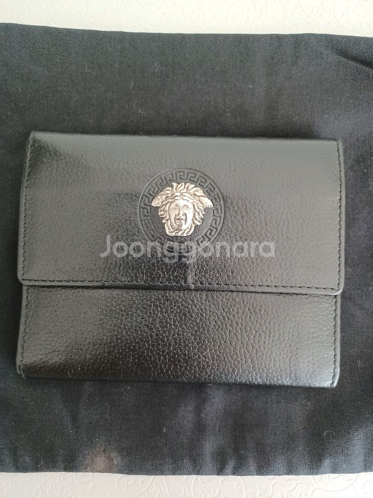 베르사체 메두사 반지갑 정품. (남녀공용)--4