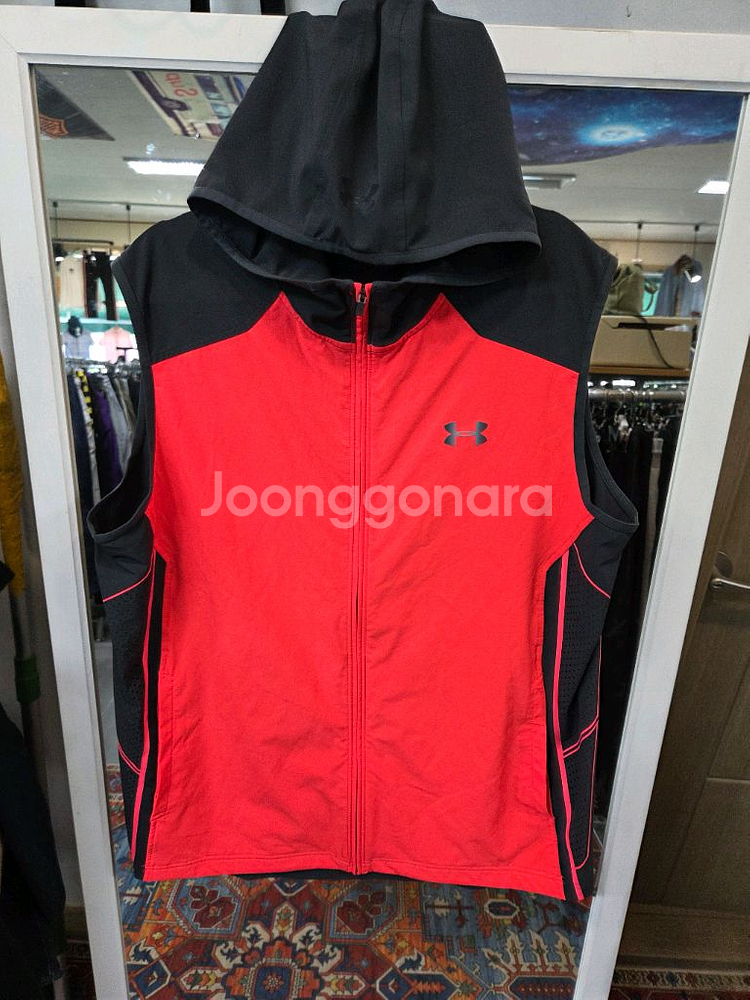 언더아머 폴리 바막 후드조끼 Lg--0