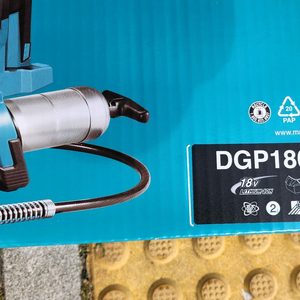 마끼다 충전구리스건 DGP180Z 본체 18V 정품