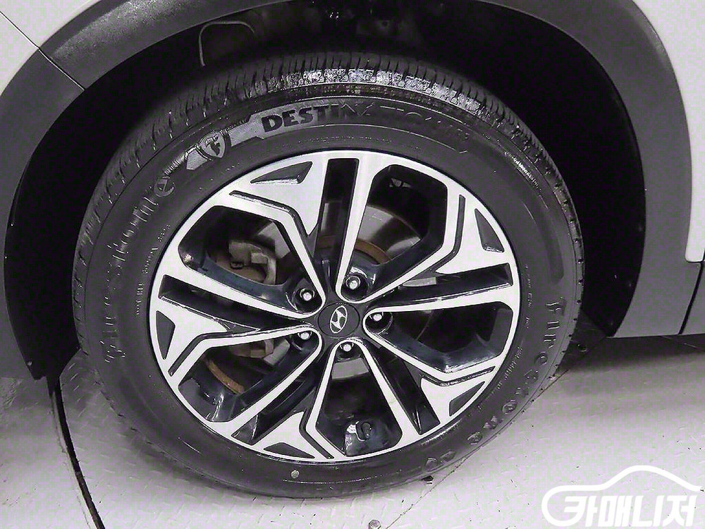 [현대]싼타페 TM 가솔린 2.0T 2WD 프레스티지--1