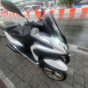 트리시티125