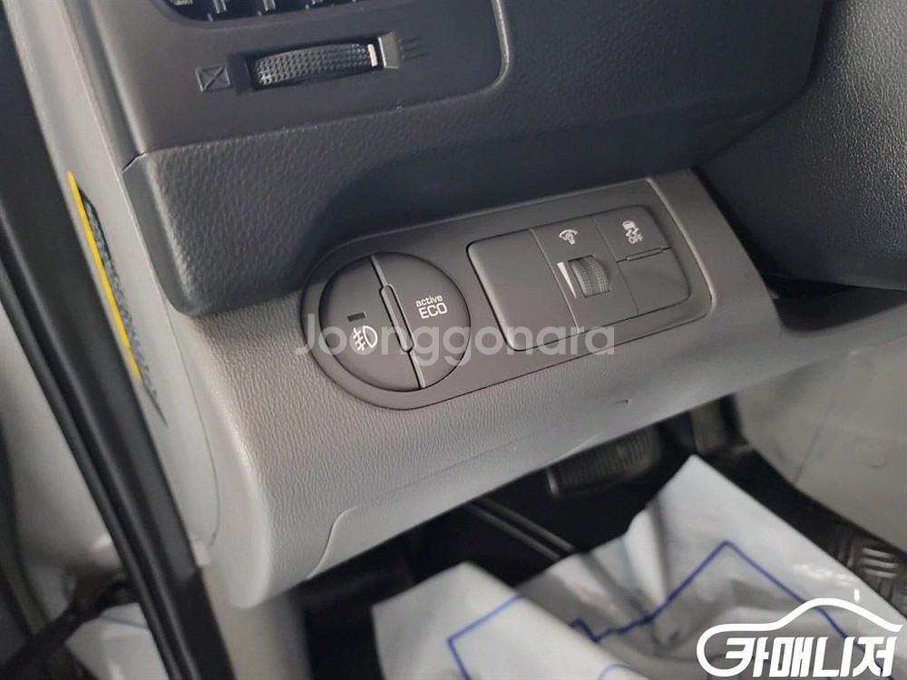 [현대]더 뉴 그랜드 스타렉스 2WD 밴 3인승 스마트--8