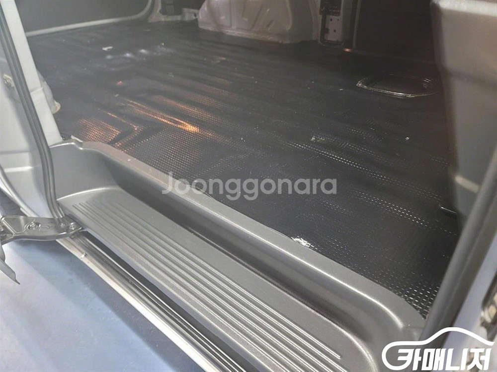 [현대]더 뉴 그랜드 스타렉스 2WD 밴 3인승 스마트--0