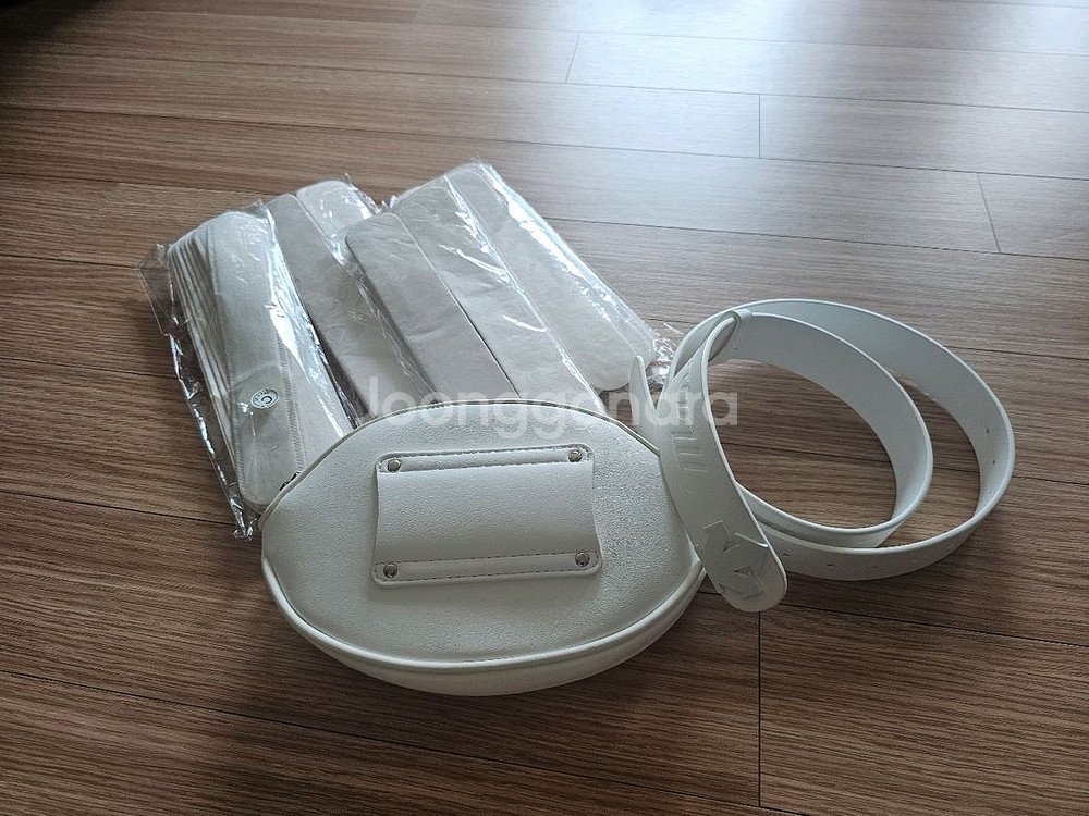 데상트 골프 벨트 파우치--1