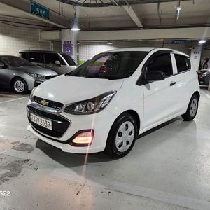 더뉴스파크 밴 모델 2019 년식 4만km