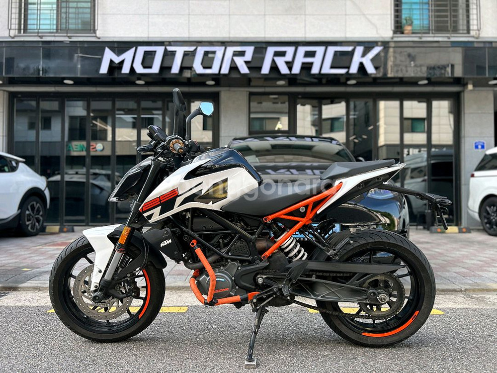 KTM 듀크125 19년 1.7만km 신형계기판차량판매--4