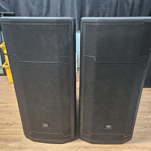 JBL PRX 735 스피커 판매합니다