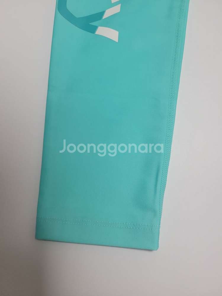 새상품)디스커버리 여성 워터레깅스 래쉬가드 M--6