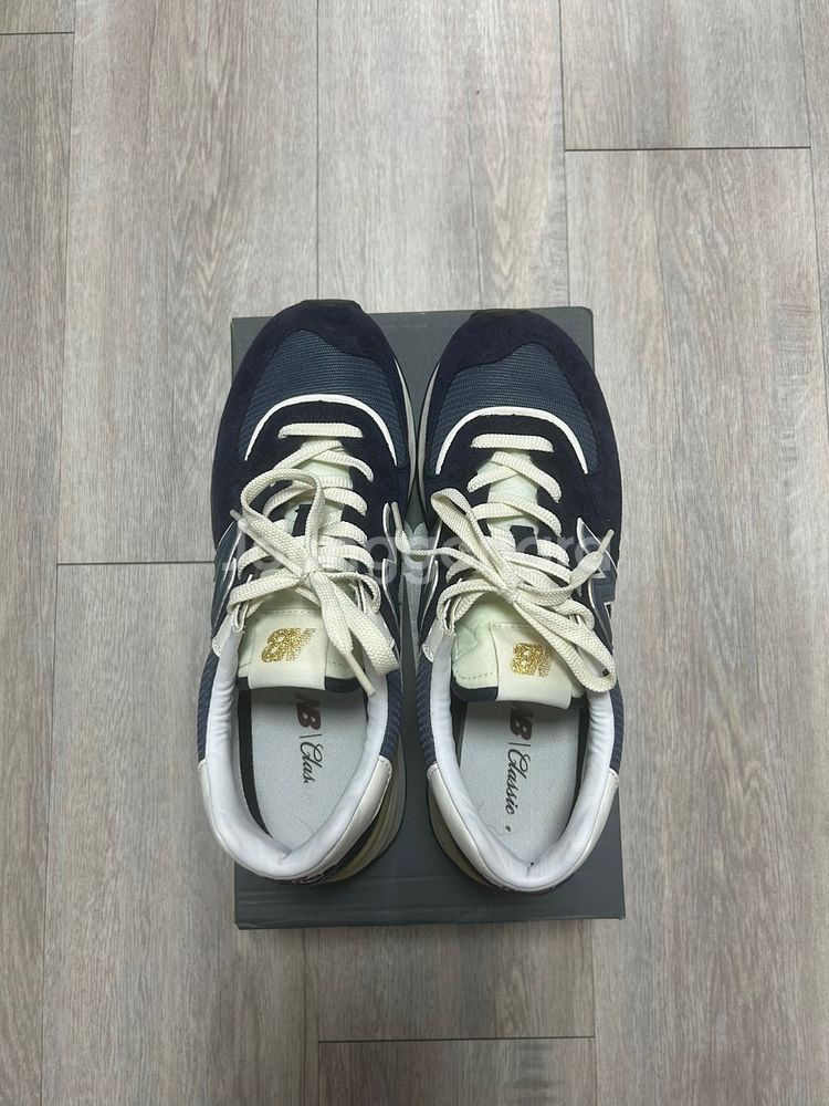 뉴발란스 574 레거시 네이비 270size--1
