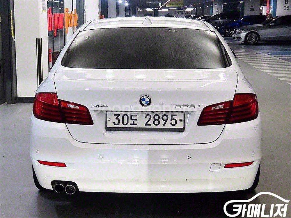 [BMW]5시리즈 (F10) 528i xDrive (5--2