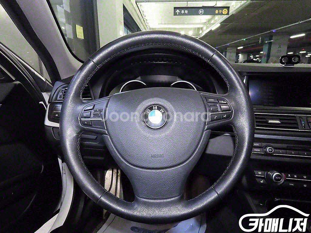 [BMW]5시리즈 (F10) 520d xDrive (5--1