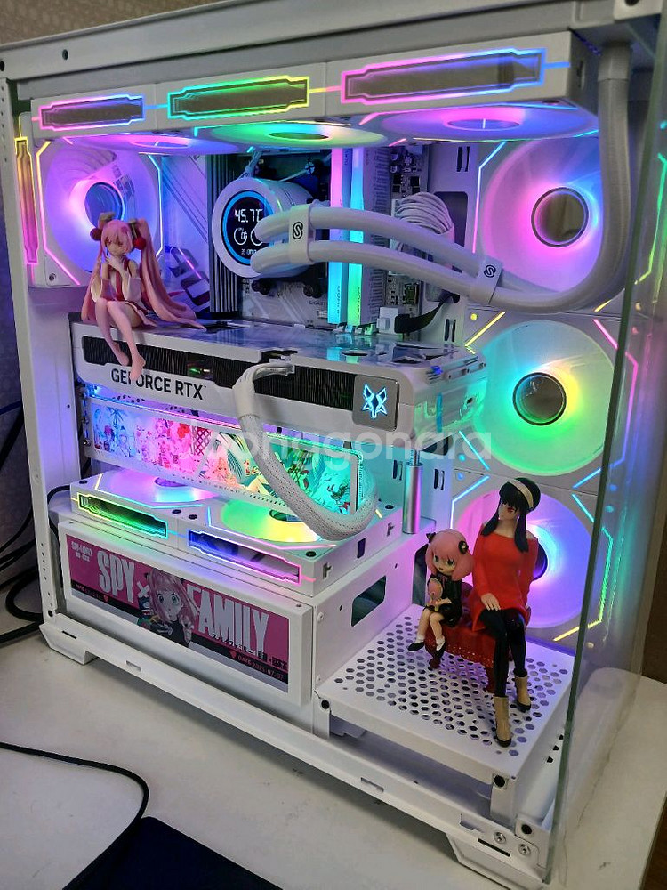 9800x3d, rtx5070ti 화이트 컴퓨터--1