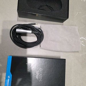 젠하이저 CH700S 케이블