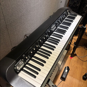 KORG SV-1 (73건반) + 거미다리 스탠드