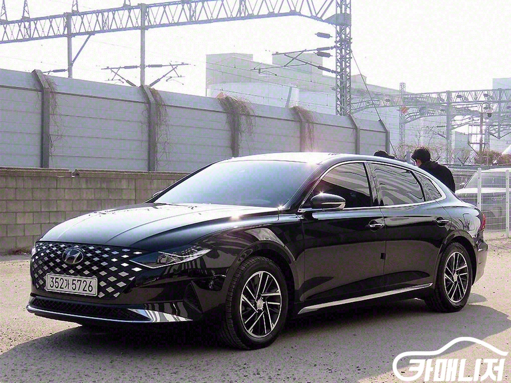 [현대]더 뉴 그랜저 IG LPI 3.0 프리미엄(렌터--2