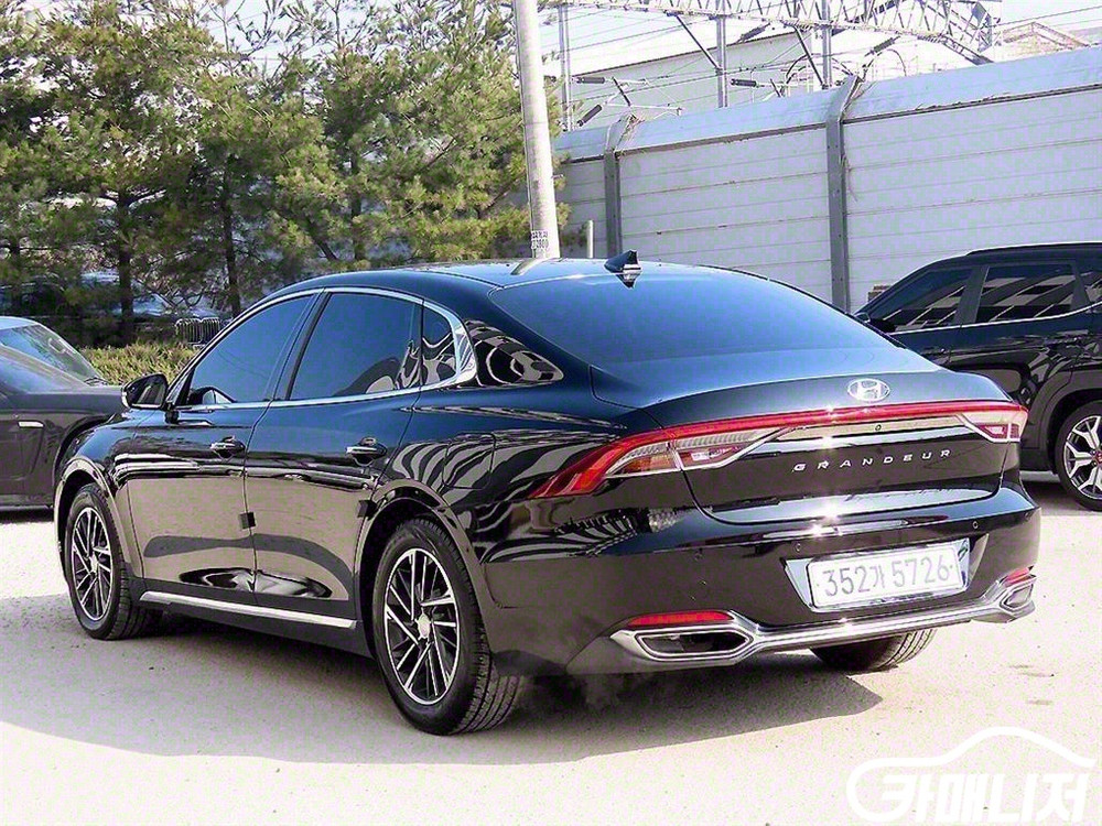 [현대]더 뉴 그랜저 IG LPI 3.0 프리미엄(렌터--4