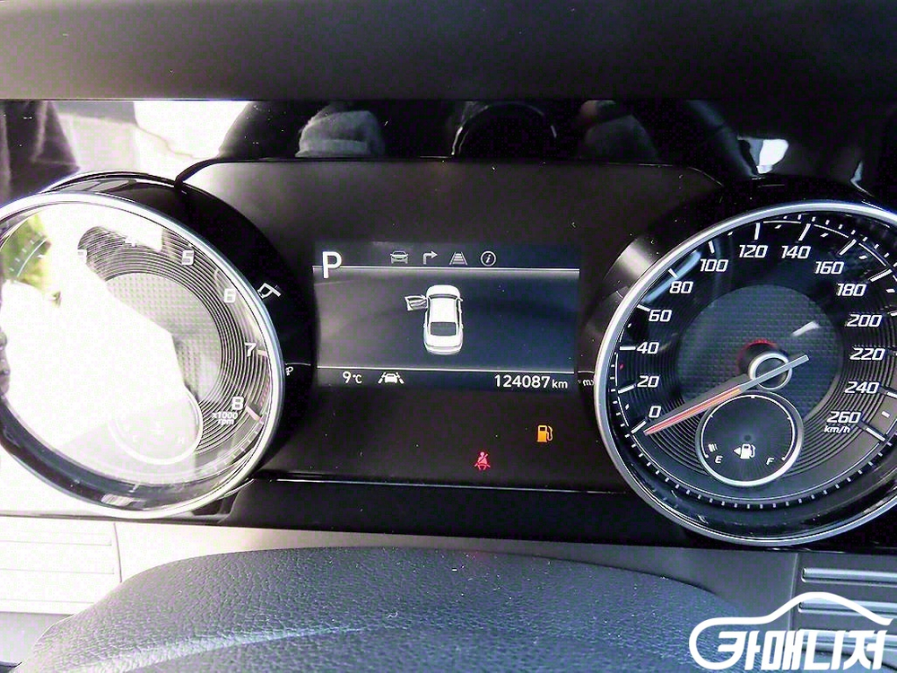 [현대]더 뉴 그랜저 IG LPI 3.0 프리미엄(렌터--9