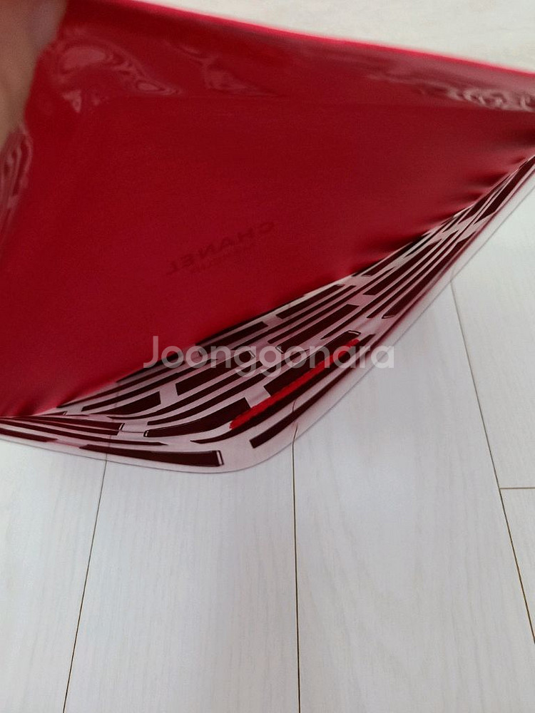 정품) 샤넬 PVC 레드 파우치 (코스메틱)--6