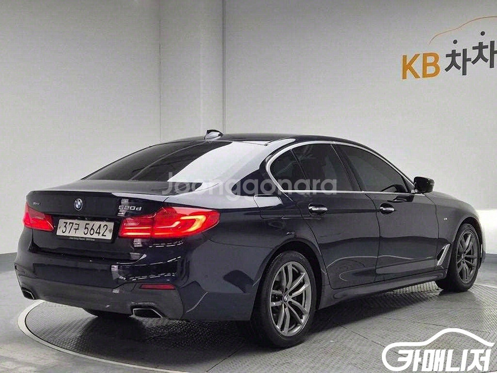[BMW]5시리즈 (G30) 520d xDrive M--0