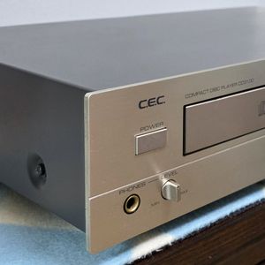 C.E.C. CD 플래이어 CD3100