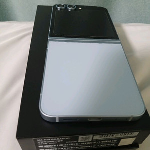 갤럭시 z플립 6 256gb 블루 판매합니다