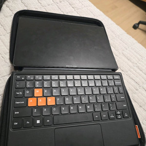 one x player 8840u 2tb